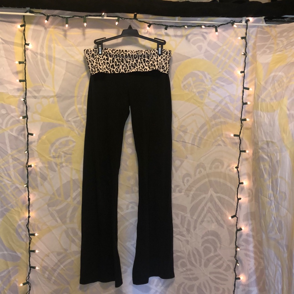 Cheetah yoga pants